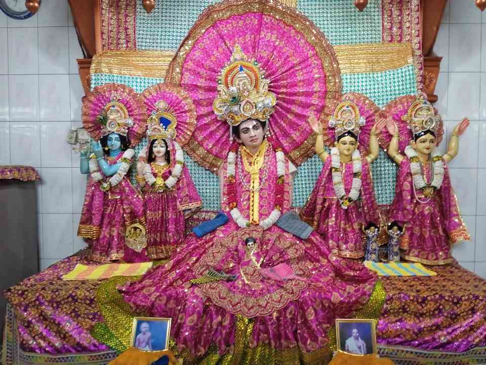 হরিনাম সংকীর্তন ও ভক্তির আবহে রাঙ্গুনিয়ায় ‘বন্ধু পরিক্রমা উৎসব’ সমাপ্ত