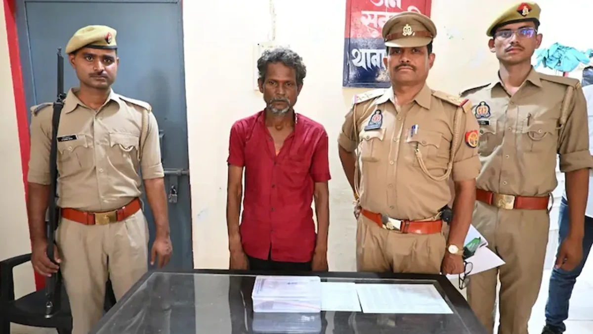 থানার ভেতর মায়ের সহায়তায় মেয়েকে ছুরি মেরে হত্যা ঘাতক পিতার