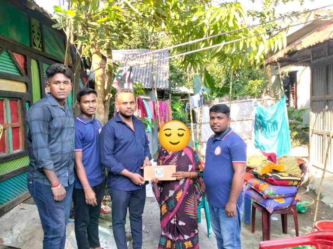 সনাতনী দিদির বিবাহে আর্থিক সহায়তা প্রদান করল বাংলাদেশ সনাতন প্রবাসী মহাসংঘ ও বাংলাদেশ সনাতন মহাসংঘ-বরুড়া উপজেলা