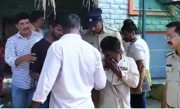 মন্দিরে নেওয়ার কথা বলে হিন্দু কিশোরীকে অপহরণের পর সংঘবদ্ধ ধর্ষণ