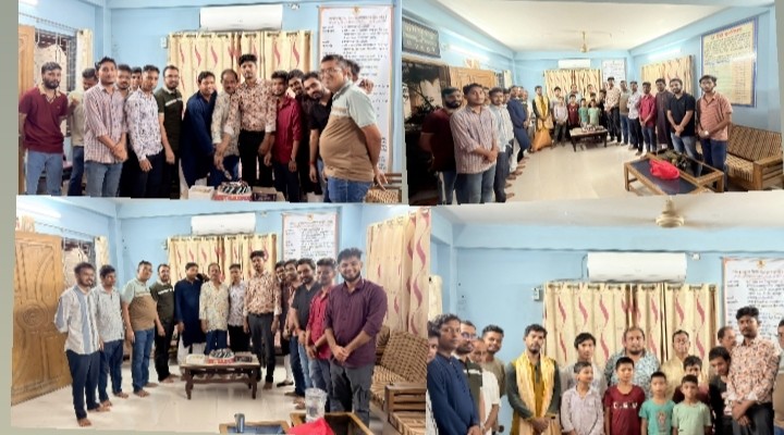 বাংলাদেশ জাতীয় হিন্দু মহাজোটের ২০তম প্রতিষ্ঠাবার্ষিকী উপলক্ষে চট্টগ্রামে পূজা ও কেক কেটে উদযাপন