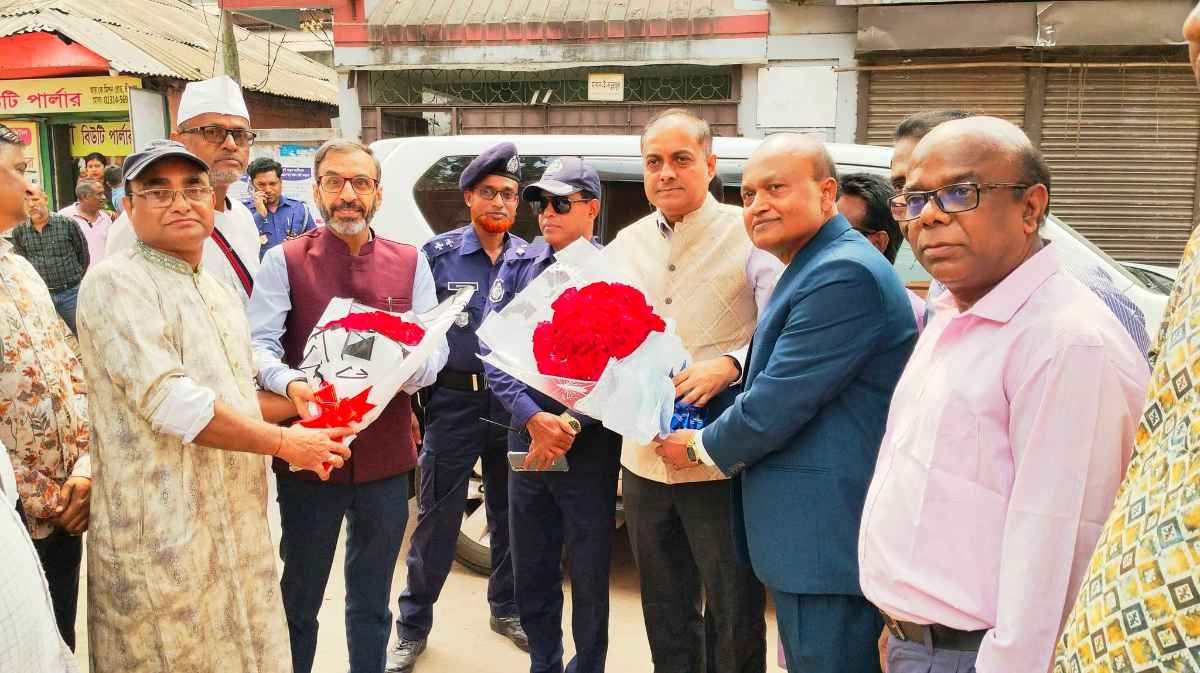 শ্রীমঙ্গল রামকৃষ্ণ মিশন পরিদর্শনে ভারতের সহকারী হাই-কমিশনার অনিরুদ্ধ দাস