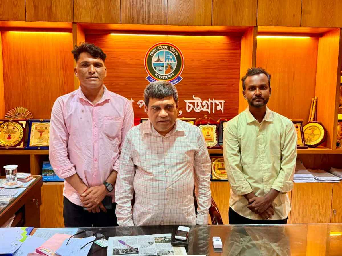 হাতিয়া-সুবর্ণচরের ধর্মীয় প্রতিষ্ঠান নিয়ে আলোচনা, সহযোগিতার আশ্বাস মাহবুবুর রহমান শামীমের