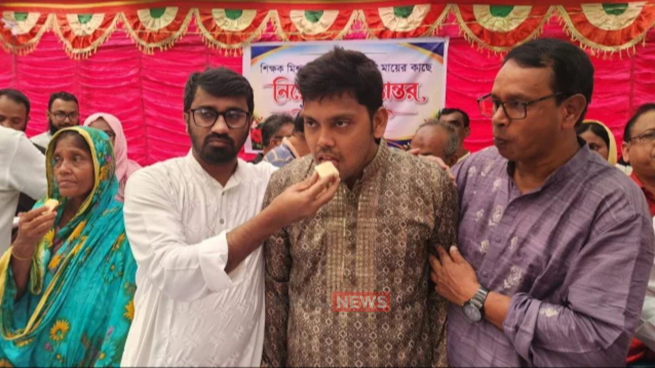 রাশেদ খান নিজেই পৌঁছে দিলেন মিশন আচার্যের নিয়োগপত্র