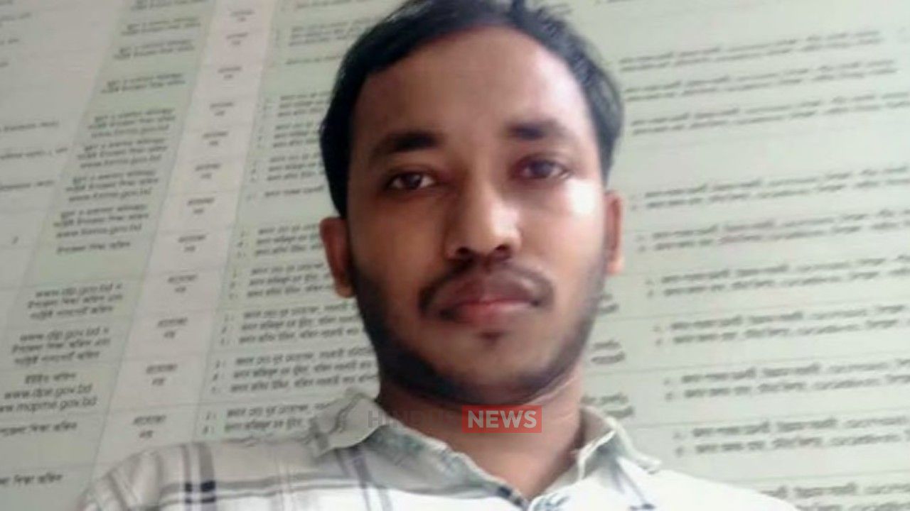 নদী ভাঙনের কারণে‘স্থায়ী ঠিকানা’ নেই, তাই নিয়োগপত্র পেলেন না ক্লীন্টন সাহা