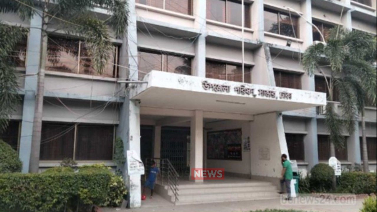 সাভারে পূজার চালের বরাদ্দ বাড়লেও বাড়েনি টাকা, ২৩৮টি মন্ডপে গত বছরের চেয়ে কম পাচ্ছে সাড়ে ৯ লাখ টাকা