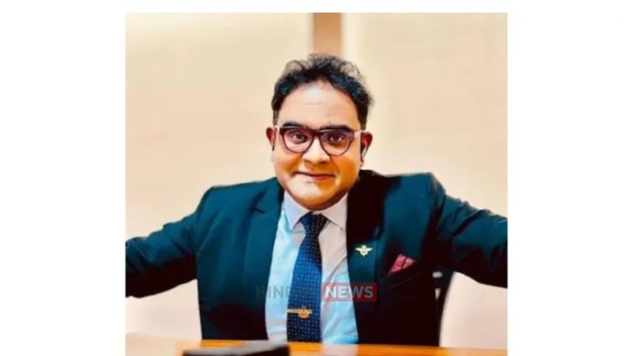 'বাংলাদেশের পুজো এবার চমকে দেওয়ার মতো, সাবাশ বাংলাদেশ!’: ময়ূখ রঞ্জন ঘোষ